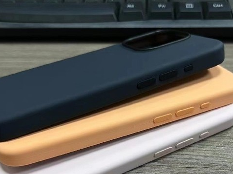 天山苹果14维修站分享iPhone14手机壳能直接给iPhone15用吗?